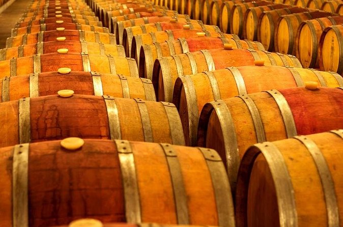 8 Hour Ontario Wine Tour with Cheese and Charcuterie - Niagara-on-the-Lake Free Time: A Real Chance to Reset
