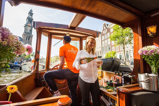 Amsterdam Canal Cruise in Classic Salon Boat With Drinks and Cheese - Getting Oriented: Orange Guides and Leliegracht Meeting Spot