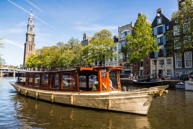 Amsterdam Canal Cruise with Cheese and Wine - Boat, group size, and the onboard feel (traditional wood, 25 seats max)