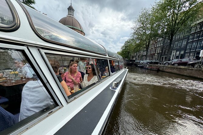 Amsterdam Cheese and Wine Canal Cruise - Herengracht: start with the classic canal-belt look