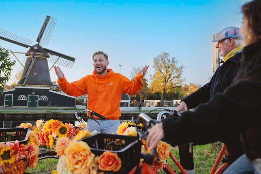 Amsterdam: Cheese, Windmill & Countryside Bike Tour - Nieuwendammerdijk Dike and IJ River Views (Plus Canal Riding)