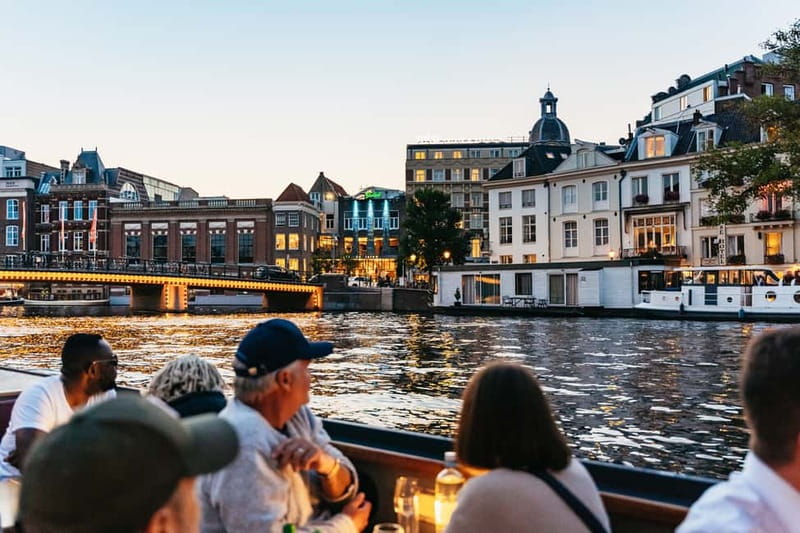 Amsterdam: Cheese & Wine Cruise Tasting Experience - Price and Value: How $39 Makes Sense for a 75-Minute Night