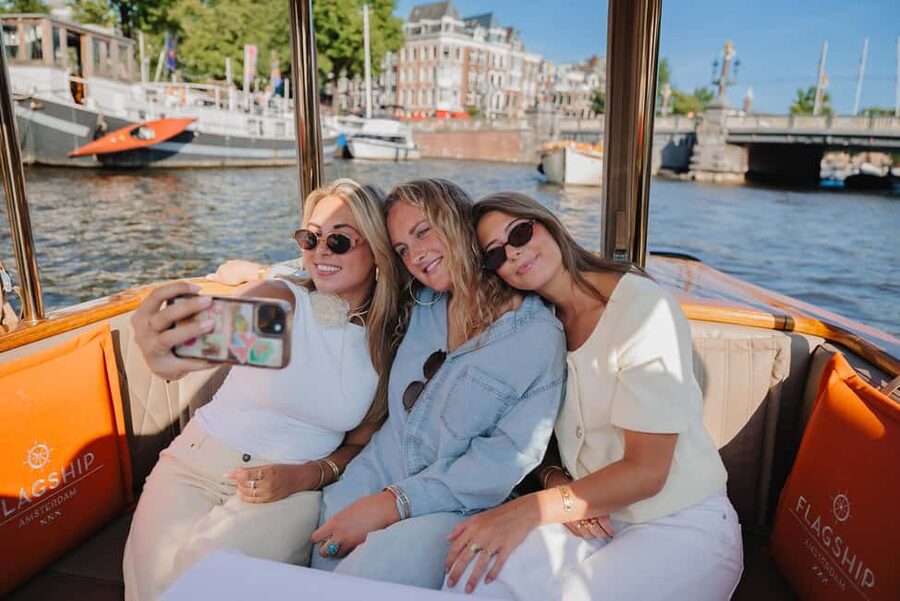 Amsterdam: Classic Boat Cruise with Optional Cheese & Wine - Who should book this cruise, and who might skip it