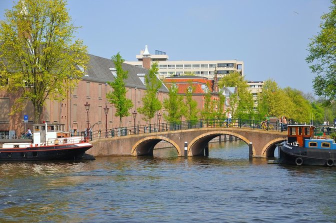 Amsterdam Classic Saloon Boat Cruise with Drinks and Cheese - Key things you’ll notice on this Amsterdam saloon boat cruise