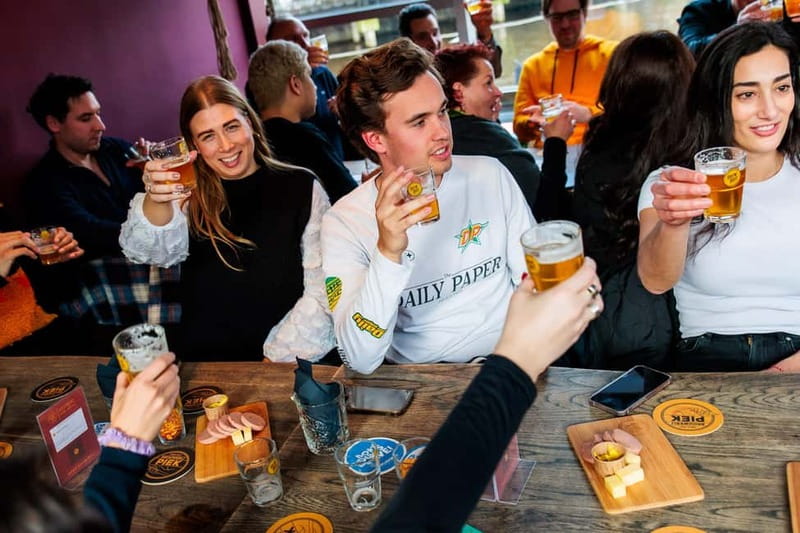 Amsterdam: Dutch Craft Beer Tasting with cheese and snacks - Snacks and pairing: Dutch cheese, sausage, and nuts
