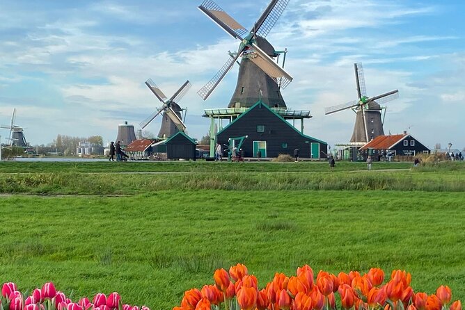 Amsterdam: Experience Edam, a Cheese Tasting, and a Windmill - North Holland by Private Van: From Amsterdam Out to UNESCO Roads