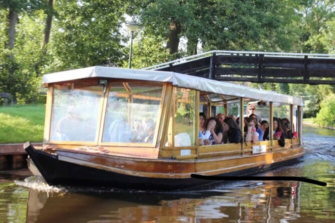 Amsterdam: Giethoorn Tour Scenic Cruise, Cheese & Free Time - Finding the meeting point at This is Holland (Overhoeksplein side)