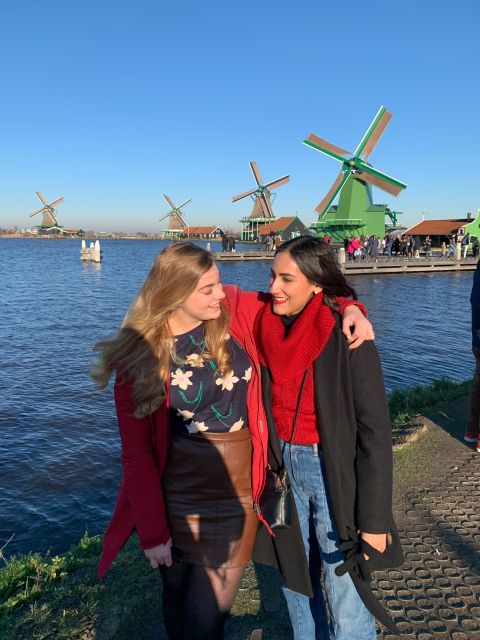 Amsterdam: Guided Zaanse Schans, Windmills & Cheese Tour - Zaanse Schans: Why this windmill village works so well