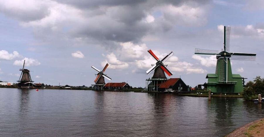 Amsterdam: Volendam, Windmill, and Cheese Farm Private Tour - A private Mercedes day trip: comfort and control from Amsterdam