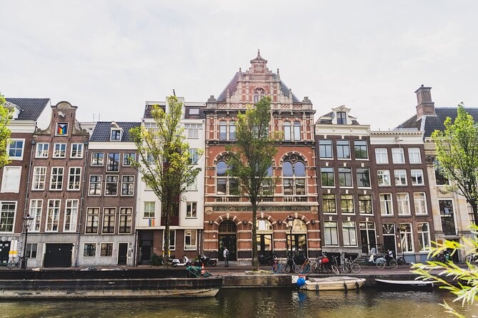 Amsterdam Walking Tour with Cheese Tasting - The 2.5-Hour Walk: Trade, Tolerance, and the Hard Parts