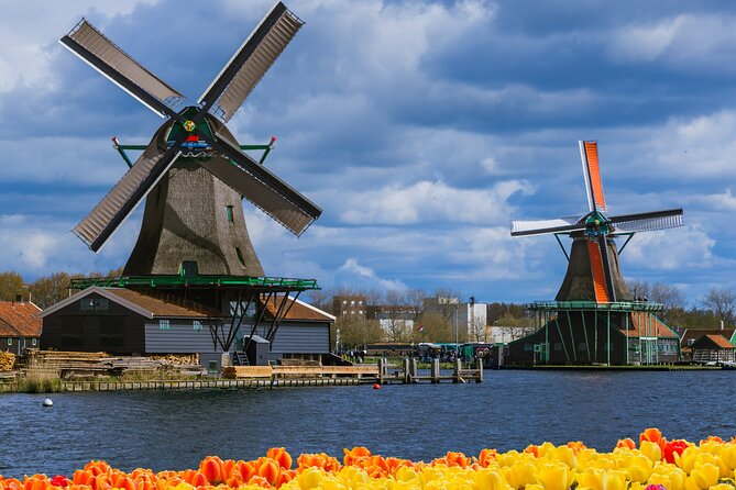 Amsterdam: Windmills, Cheese and Volendam Tour with Video Guide - Why This Day Trip Works Well From Amsterdam