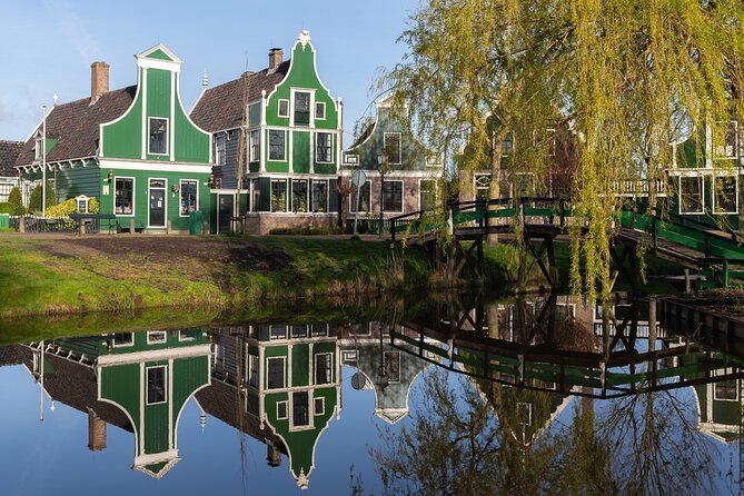 Amsterdam: Windmills, Cheese and Volendam Tour with Video Guide - Practical Tips for a Smooth Windmill-and-Cheese Day