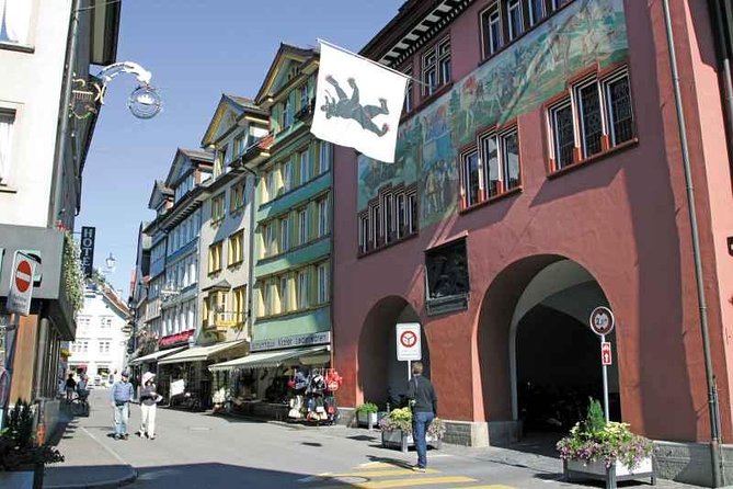 Appenzell Alps Day Trip from Zurich – Farm Life & Cheese Tasting - Up to Hoher Kasten by aerial cable car: views that can change fast