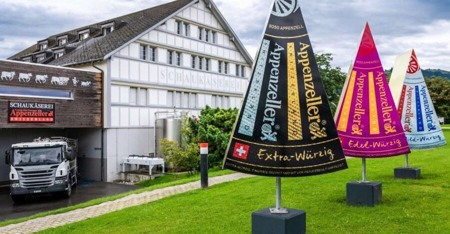 Appenzell: Appenzeller Demonstration Dairy Ticket & Tastings - The Herbal Mix Workshop: Your Take-Home Flavor Pouches