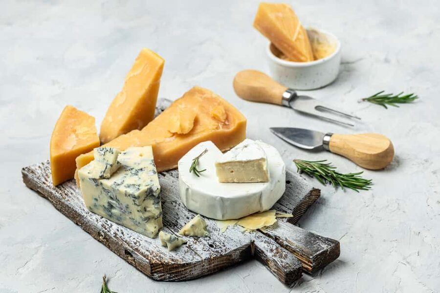 Basel: Local Cheese Tasting Tour with a Cheese Sommelier - Cheese History and Origin: More Than Just Facts
