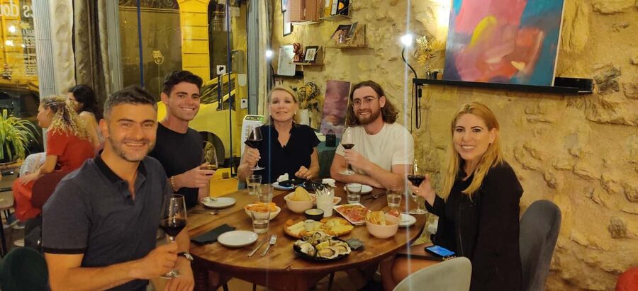 Bordeaux Night Walk ending with Wine and cheese Tasting - Meeting at Place de la Bourse: Your Starting Point and First Win