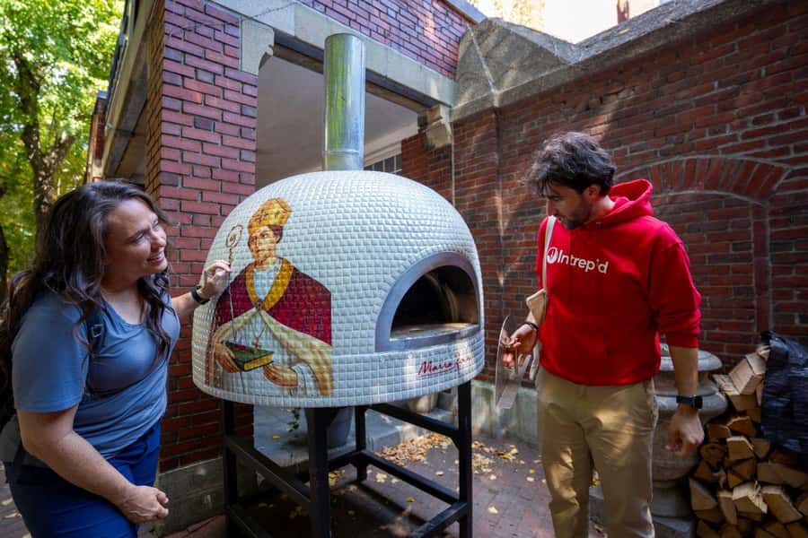 Boston: North End Food Experience with Pizza, Meats & Cheese - Pizza and pastry to finish: the classic North End sweep