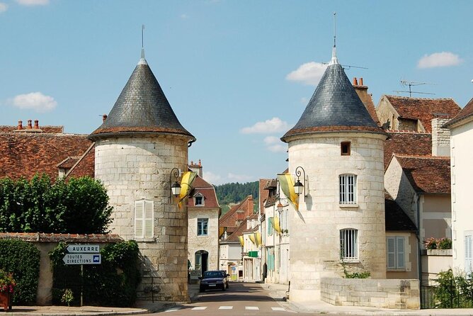 Burgundy Wine & Cheese Tasting Private Day Trip 15 glasses - Key highlights worth planning for