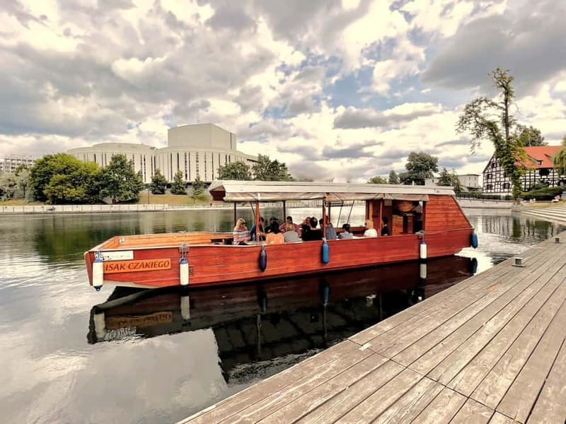 Bydgoszcz: River Cruise with local Wine and Cheese Tasting - Price and value for a 1-hour guided tasting cruise