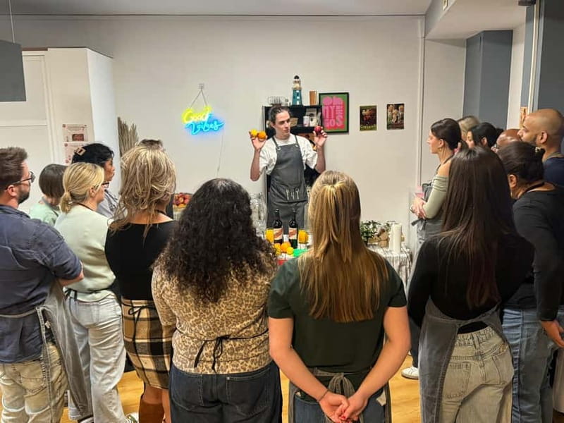 Central Madrid: Sangría Workshop & Tasting with Local Cheese - Getting Started: The Elevator-Up Meeting and Group Feel