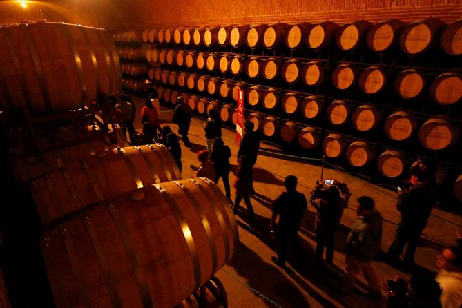 Cheese and Wine Route with 2 Towns, starting from Querétaro - Tequisquiapan and the Parish Temple Stop
