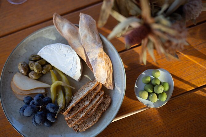 Cheese + Chill - The cheeseboard and pairing: why it works even if you’re not a wine person