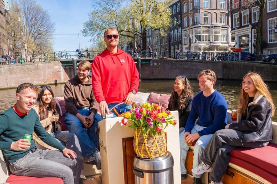 Cheese & Drinks Guided Amsterdam Boat Tour, All Inclusive - The Live Guide: Stories You Can Use, Not Just Facts You Forget