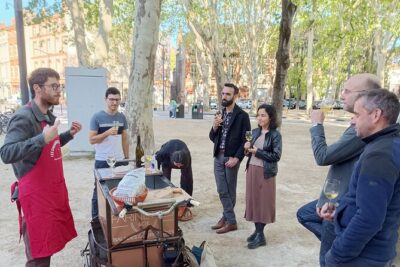 Cheese food-tour through downtown Toulouse - Stop-by-stop: salting lessons at Place du Salin and cheese puzzles at the market