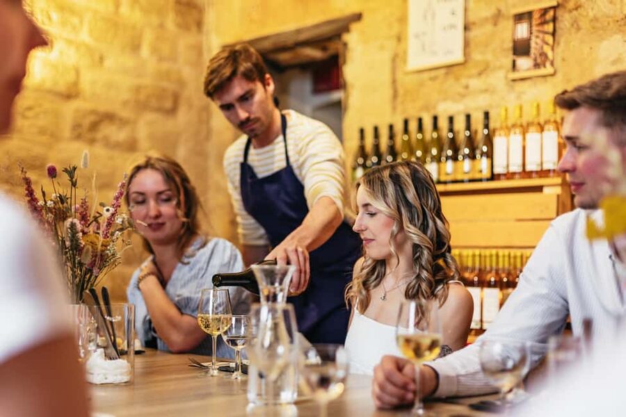 Cheese & Wine Tasting in Montmartre with Local Cheesemonger - Finding the tasting room on Rue Marcadet in Montmartre