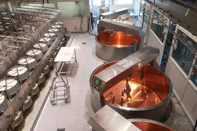 Chocolate, Cheese and Wine Tour in Luzern region - The Chocolate Stop: Where Craft Meets Swiss Cocoa