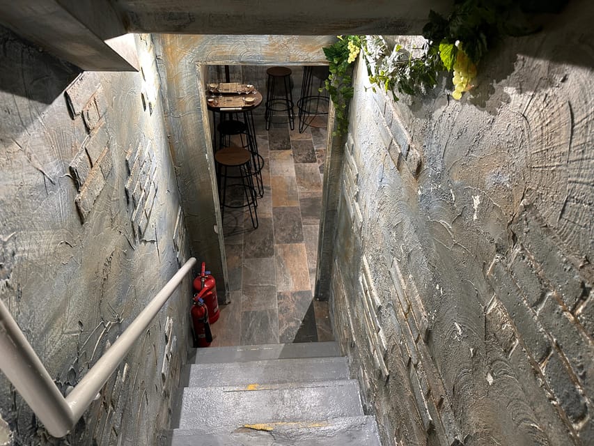 City of Bath: British Wine and Cheese Tasting Experience - Where You Meet and How the 60-Minute Session Works