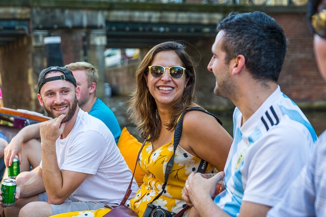 Classic Salonboat Tour in Amsterdam Including Cheese and Wine - Anne Frank spots from the canal: what you’ll actually see