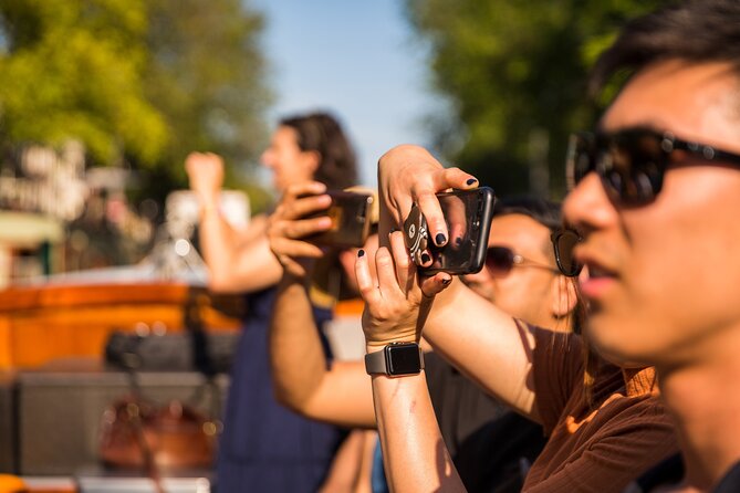 Classic Salonboat Tour in Amsterdam Including Cheese and Wine - Magere Brug and the Amstel: the iconic bridge-and-river vibe