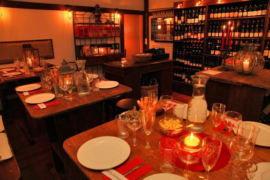 Cologne-Nippes: Cheese and wine with champagne and Grand Cru - Aperitif and amuse-gueule: the palate prep you don’t skip