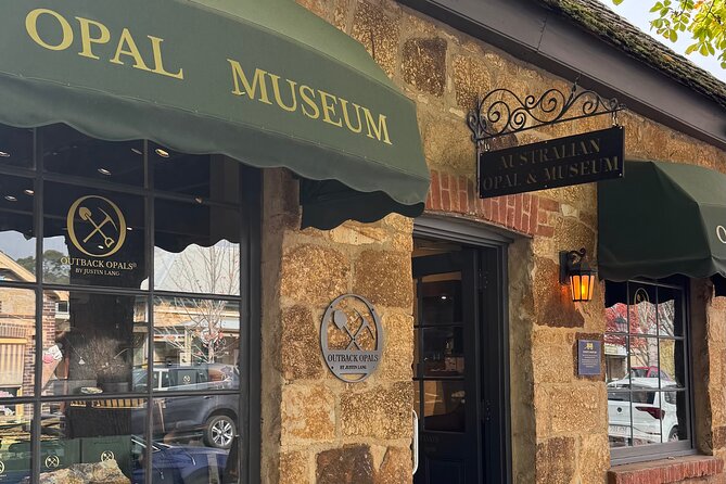 "Discover Hahndorf: Wine, Cheese, Beer, Shops & Lunch Day Trip" - Udder Delights Cheese Cellar: the tasting that wakes up your appetite