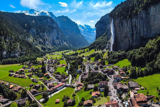 Discover Lauterbrunnen with CHEESE & CHOCOLATE - The cheese-and-chocolate stop: how the tasting fits the day