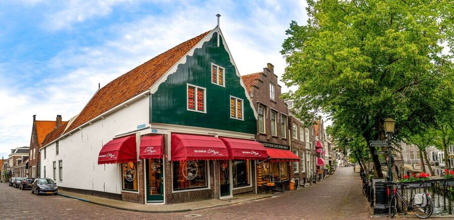 Edam: Edam Cheese Museum Entry Ticket - The Henri Willig cheese tasting at the farm store
