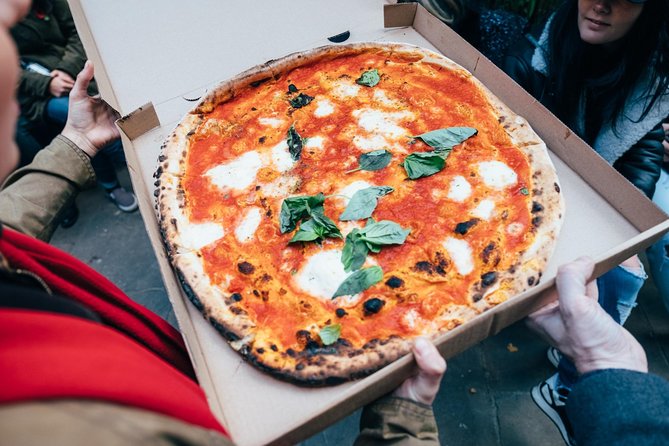 Edinburgh Cheese Crawl : Guided Food Tour - Stockbridge Market browse: where the tour builds local context