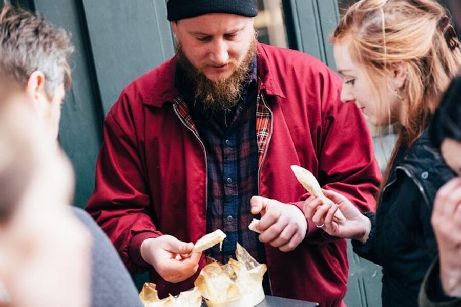 Edinburgh: Cheese Crawl with Local Guide - Walking Time, Weather, and the Real-Life Comfort Factor