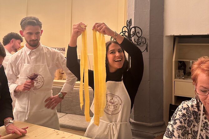 Florence: Flambé Cheese Wheel Truffle Pasta Class & Tiramisù - Starting in Florence: Via de Bardi at 6:25 pm