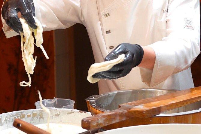 Florence: Mozzarella Cheese Making with Wine and food Tastings - Key highlights you’ll feel fast