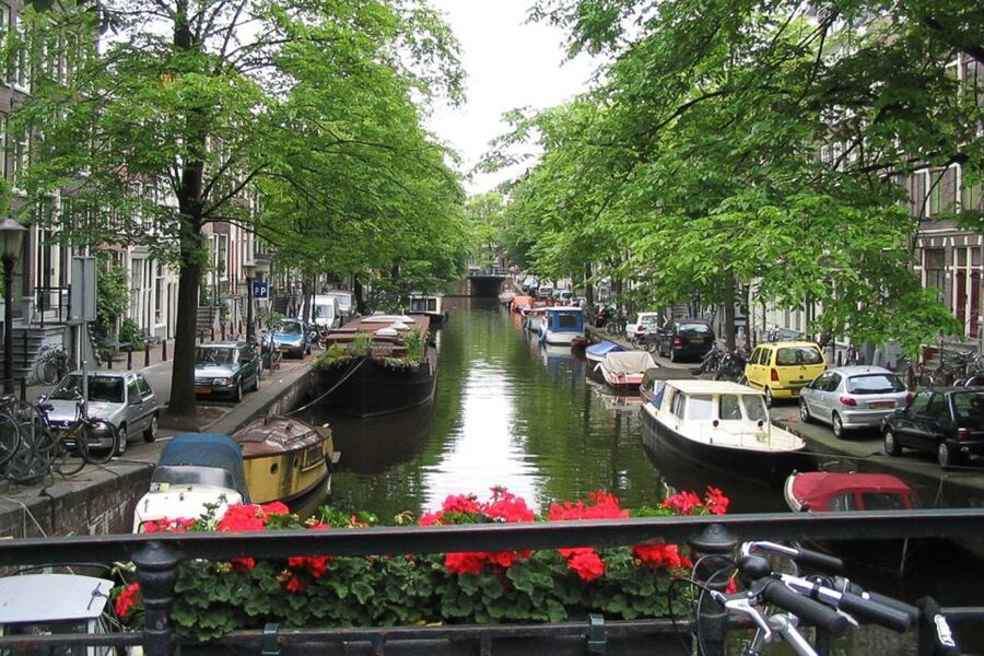 From Brussels: Cheese, Clogs & Windmills Amsterdam Day Trip - Amsterdam Orientation First, Then Your Own Plan