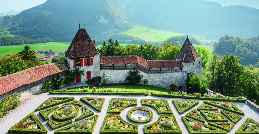 From Montreux: Gruyères City Cheese and Chocolate Day Tour - Key moments I’d put on your radar