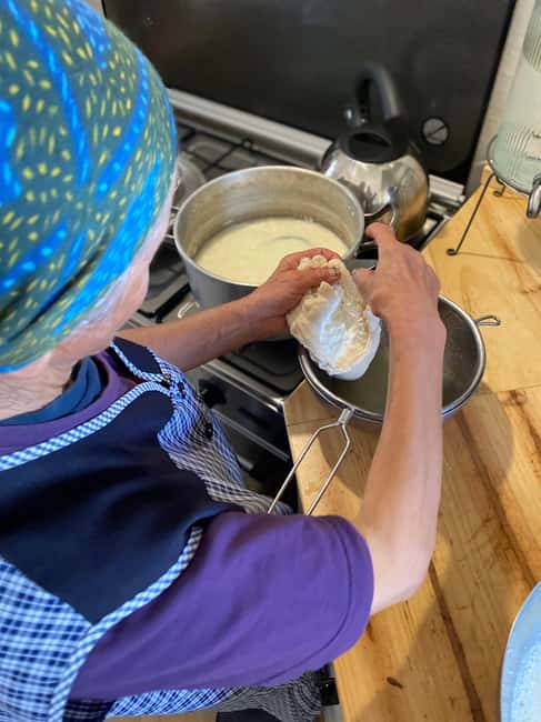 Goat Cheese Making Workshop with Tasting - The Hands-On Goat Cheese Making Demonstration (What You’ll Learn)