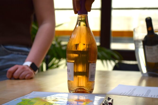 Gourmet Experience: Tasting of Spanish Cheese and Exclusive Wines - Wine pairing in real time: what you learn with every pour