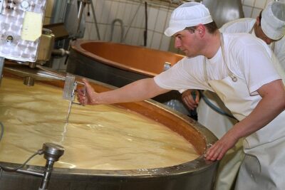 Gruyères Tour from Geneva With Train, Chocolate and Cheese - Gruyères village time: the medieval town part (and how to use it)
