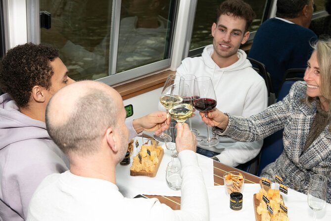 Haarlem Cheese and Wine Cruise - Spaarne at 6 pm: what this cruise is really like