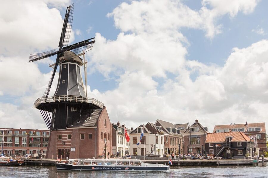 Haarlem: Local Cheese and Wine Cruise - Who this Haarlem cheese-and-wine cruise fits best