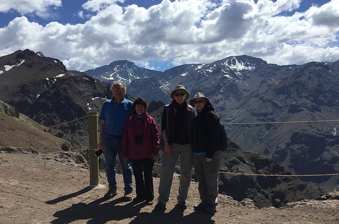 Half Day Private Trip to Valle Nevado with Cheese and Wine Carbon Neutral trip - Wine and cheese: more than a snack stop