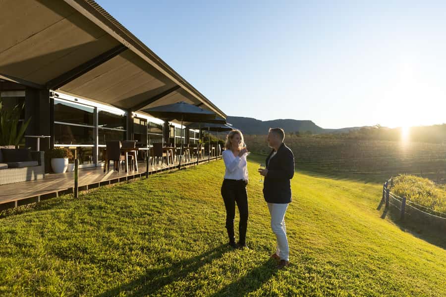 Hunter Valley: Wine and Cheese Tasting - The guide experience: Ms. Lana and the art of plain-English wine